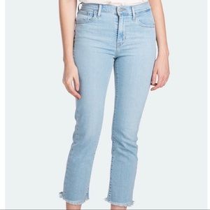 LEVI’S 724 HIGH RISE STRAIGHT CROPPED JEANS / W30